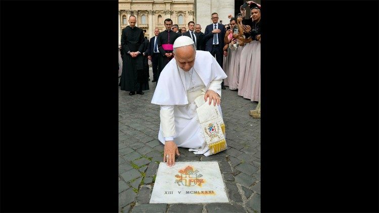 Pope Leo kneels where John Paul II was shot