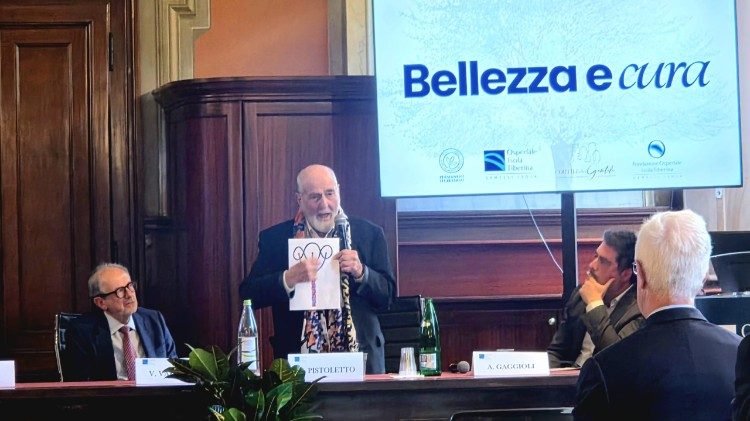 L’artista Michelangelo Pistoletto.