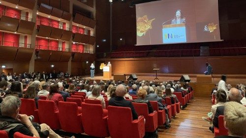 Dal Salone di Torino un messaggio di fiducia e di fraternit&agrave; 