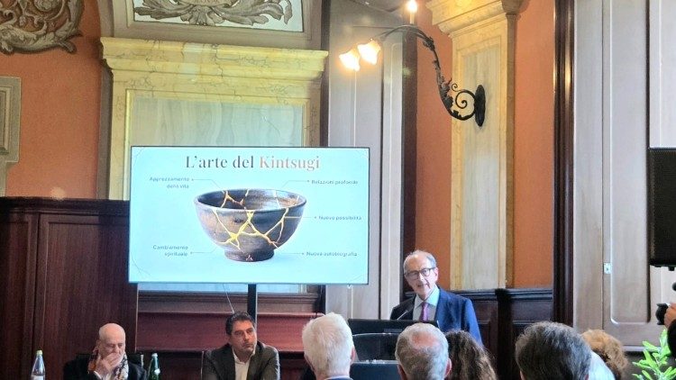 Il prof. Vincenzo Valentini.