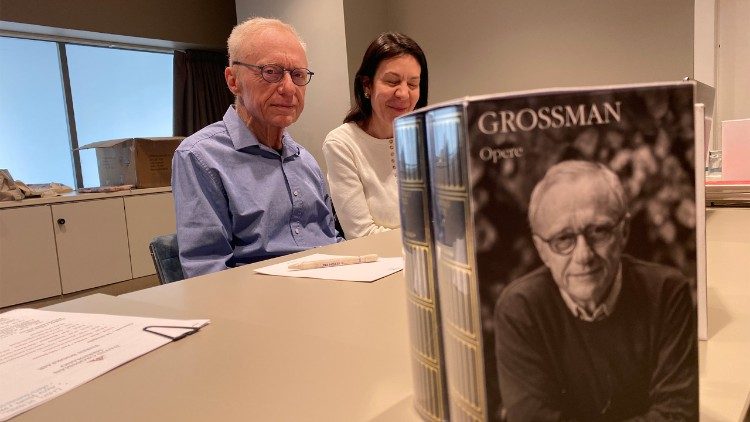 In uno degli appuntamenti del Salone, un dialogo con Grossman per l'uscita nella collana dei Meridiani (foto di Eugenio Murrali)