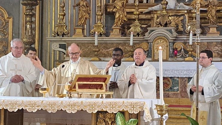 Misa en la iglesia de San Ignacio de Loyola en Roma, 15 de mayo de 2026 