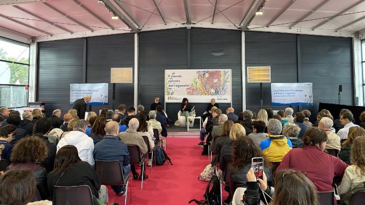 La presentazione di "Coltivare la vita interiore"