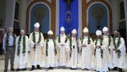 Les membres de la Fédération des conférences épiscopales catholiques d'Océanie (FCBCO).
