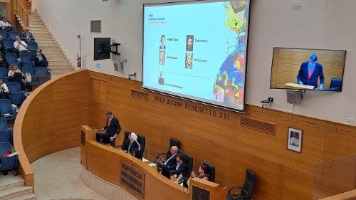Conferenza IA in Vaticano: umani e macchine alleati ma senza rinunciare al pensiero