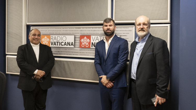 Padre Omar Raposo, Fábio, Fábio Queirós, Silvonei José - Foto Solange Souza