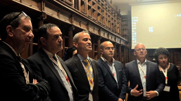 Un momento del seminario nel salone Barberini della BAV.