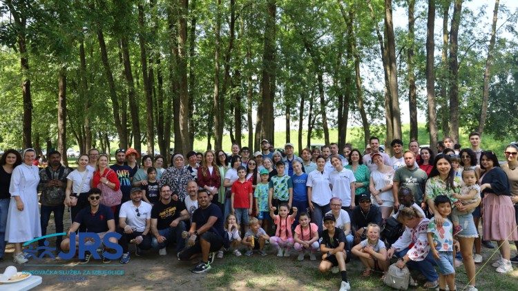 Susret na Bundeku (Foto: Isusovačka služba za izbjeglice - JRS)