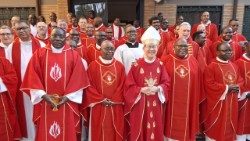 Pentecostes da Comunidade da Casa Geral dos Espiritanos, em Roma, com Cardeal Luis A. Tagle - Lusofonias