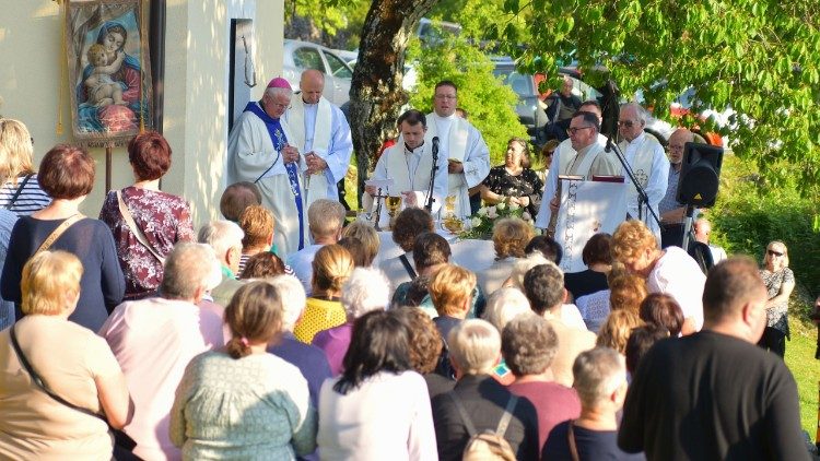 Duhovski ponedjeljak u mjestu Mala Učka (Foto: Riječka nadbiskupija)