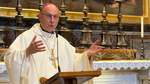 Przy grobie Jana Pawła II modlitwa o kanonizację Prymasa Tysiąclecia