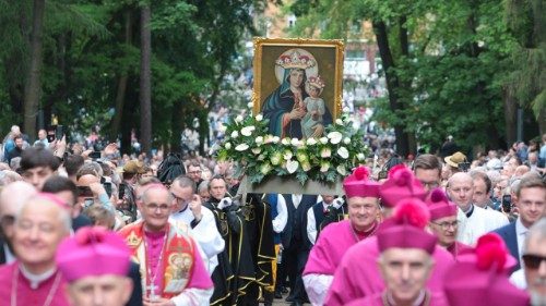 Abp Przybylski do mężczyzn: Życie nienarodzone w waszych rękach