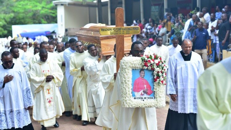 Hayati Kardinali Pengo alikuwa Jabali la: Imani, Maadili na Utume