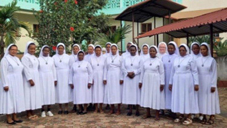 Group photo of the Pallottine Missionary Sisters (Sr. Agripina Mmassy SAC)