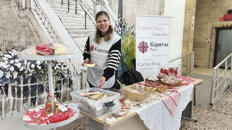 Благотворителен мартенски базар