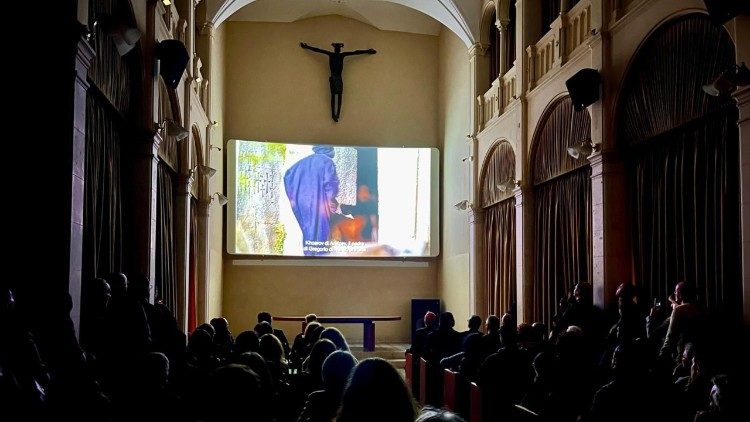 Նարեկացի Ֆիլմի ցուցադրութիւնը