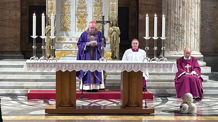 Um momento da homilia do secret&aacute;rio de Estado do Vaticano, cardeal Pietro Parolin