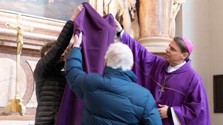 Die Enth&uuml;llung des Mahnmals