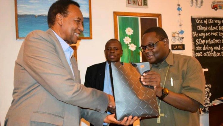 Baraza la Chuo Kikuu cha SAUT linatangaza kifo cha Prof. Costa Mahalu