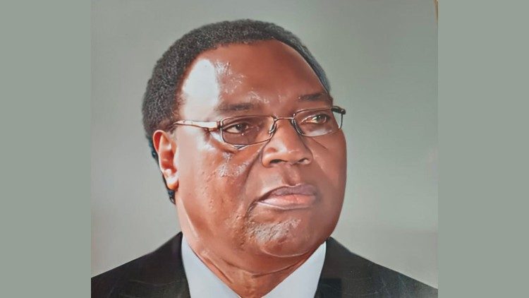 Balozi Profesa Costa Ricky Mahalu, Msomi, Mwanafalsafa na Mwanadiplomasia alizaliwa tarehe 9 Julai 1948 Kijijini Katunguru, Wilaya ya Sengereza mkoani Geita, Tanzania. 