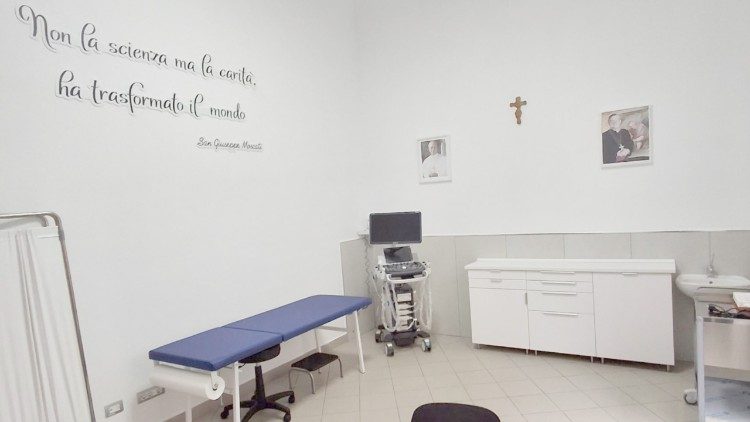 O novo ambulatório em Acerra, na Itália