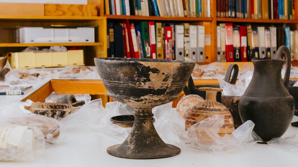 Laboratorio di archeologia, Collection antiques farnese, foto Ch.Mantuano.