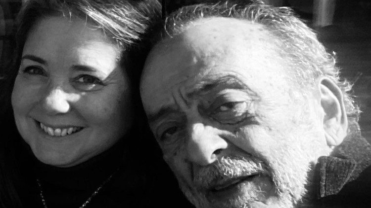 Con la moglie che gli &egrave; stata sempre accanto