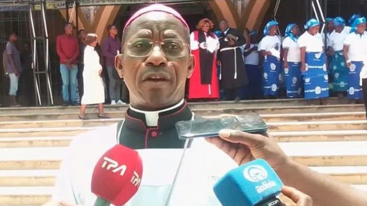 Dom António Lungieki Pedro Bengui, Bispo Auxiliar de Luanda (Angola)