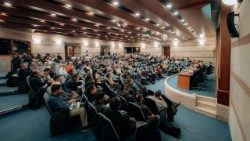 Konferencja poświęcona cyfrowym misjonarzom, zorganizowana w Papieskim Uniwersytecie Świętego Krzyża (Fot. Pavlo Hedzyk)