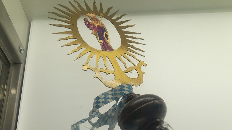 O cajado de peregrina&ccedil;&atilde;o da Baviera, pertencente a Joseph Ratzinger