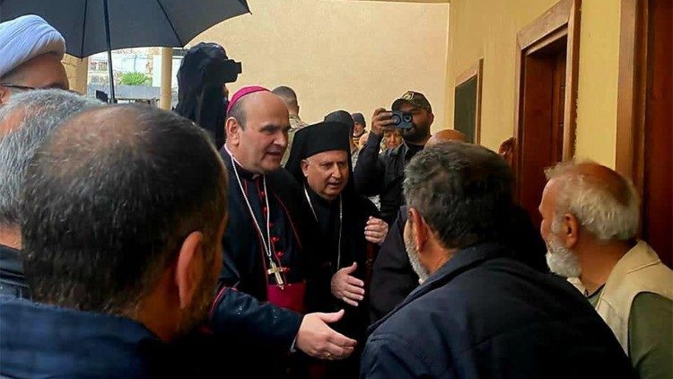 La missione del nunzio nei villaggi nella zona meridionale del Paese