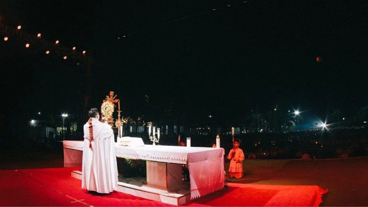 The congress included Eucharistic Adoration