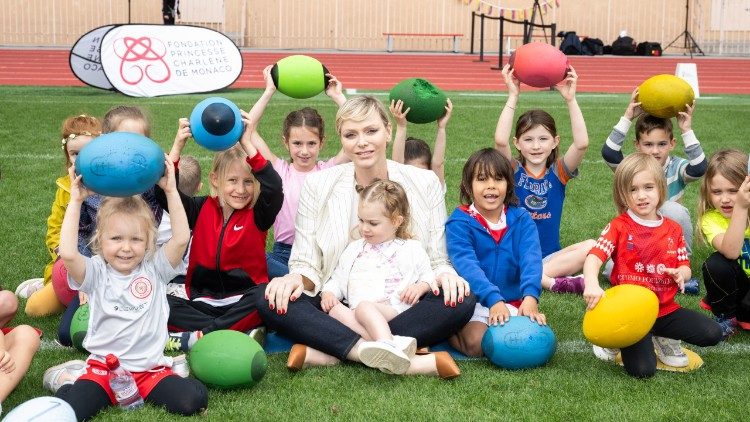 La principessa Charl&egrave;ne impegnata nelle attivit&agrave; della fondazione