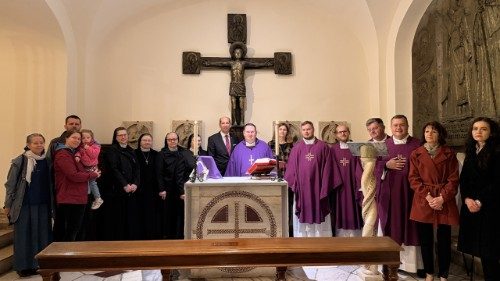 Slov&aacute;ci sl&aacute;vili v Bazilike sv. Petra Eucharistiu pri v&yacute;ročiach viacer&yacute;ch osobnost&iacute;