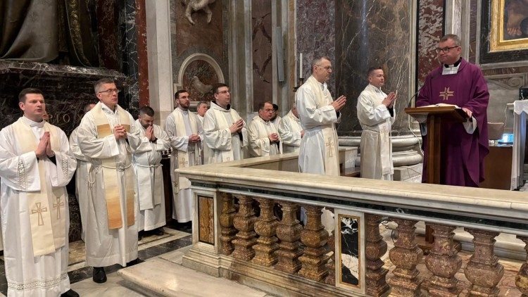 Kolejna Msza św. przy grobie św. Jana Pawła II odbędzie się 9 kwietnia