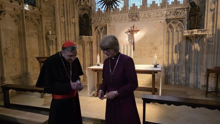 Wysłannikiem Papieża na uroczystość objęcia urzędu arcybiskupa Canterbury przez damę Sarah Mullally był kard. Kurt Koch, prefekt Dykasterii ds. Popierania Jedności Chrześcijan