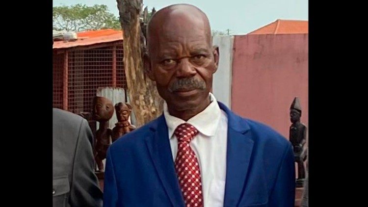 Domingos  Afonso Mukulo - Conservador da Hist&oacute;ria e da Cultura Lunda-Chokwe - Angola