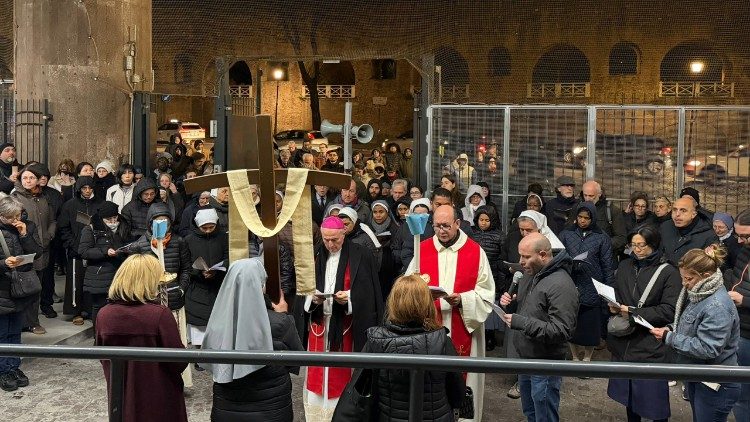 La Via Crucis degli Invisibili 2026