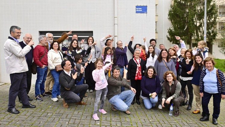 Flor da amendoeira, s&iacute;mbolo escolhido nos 100 anos 100 anos da Restaura&ccedil;&atilde;o da Prov&iacute;ncia Espiritana Portuguesa