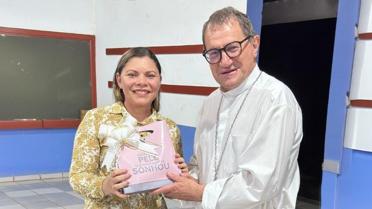 O documento, apresentado por Dom Vital Corbellini 