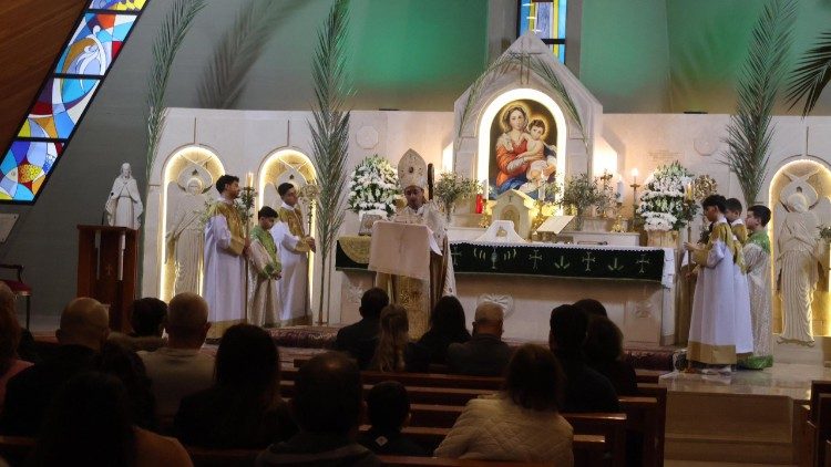 Սուրբ Պատարագ եւ Անդաստան Զալքայի Սուրբ Խաչ եկեղեցւոյ մէջ