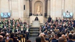 Der Patriarch bei seiner Ehrung in Paris - Fotos: St. Athanasiou