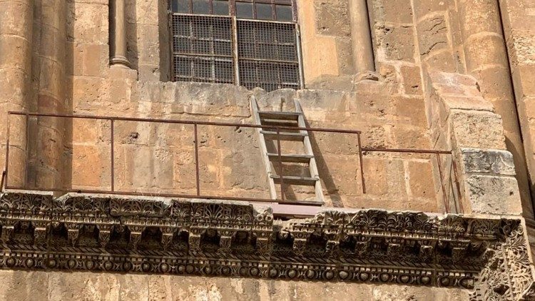 Изоставената стълба