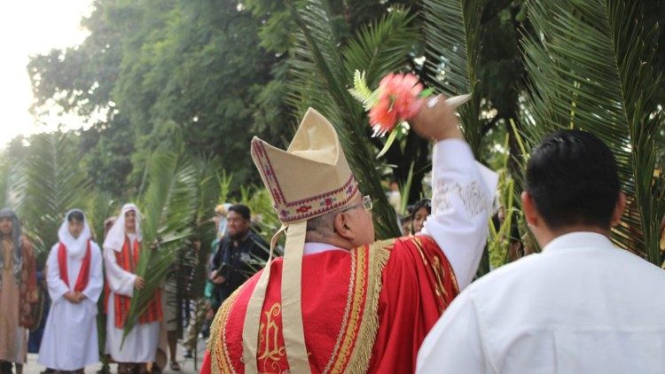Celebrando Domingo de Ramos en Bolivia
