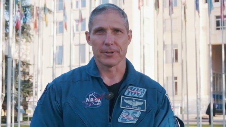L'astronauta della NASA Michael Scott Hopkins