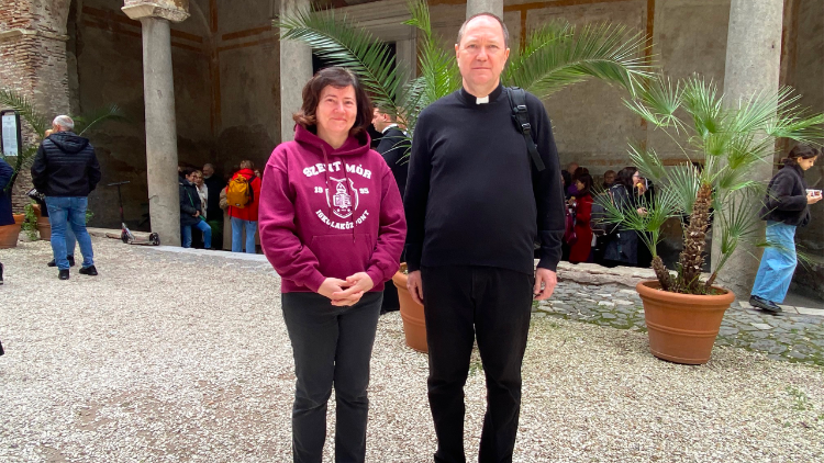 Gyetvain&eacute; Szenczi Erika &eacute;s Sz&eacute;p Attila atya