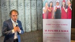 Padre Vincenzo Bordo durante la presentazione del libro