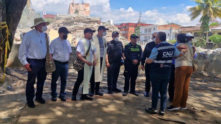  Arcidiocesi di Bogot&aacute; - Primo soccorso spirituale 2026 (@Arcidiocesi di Bogot&aacute;)