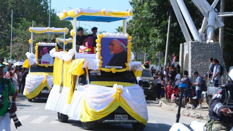 Il solenne rientro in patria dei resti di tre vescovi di Timor Leste, amati dal popolo