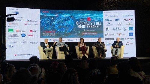 Giornalisti del Mediterraneo, la diplomazia della Chiesa per la pace